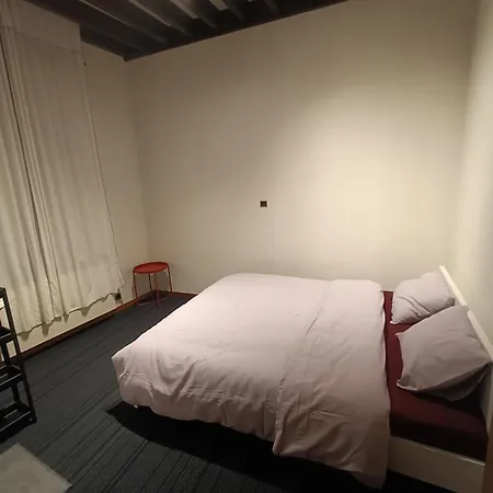 Viktoria Hostel